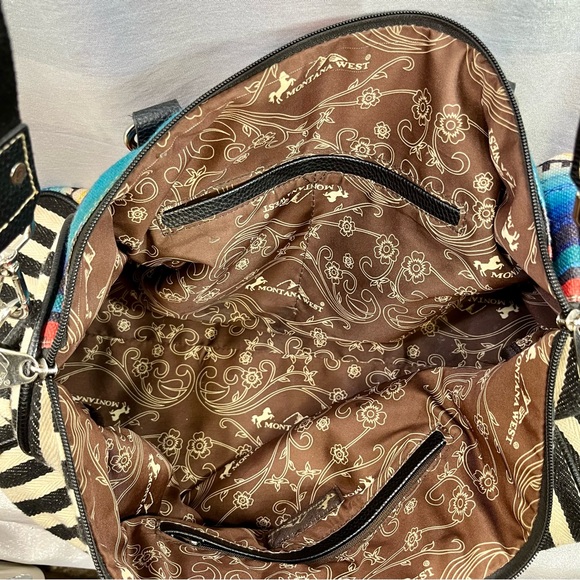 Montana West Weekender Aztec and Striped Canvas Boho Bag - Picture 4 of 10